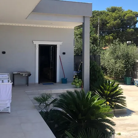 Albi's Apartman *